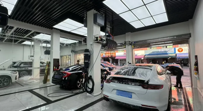 Premium Repair Shops Are Changing How They Buy: From Single-Product Price Comparison to System Solutions