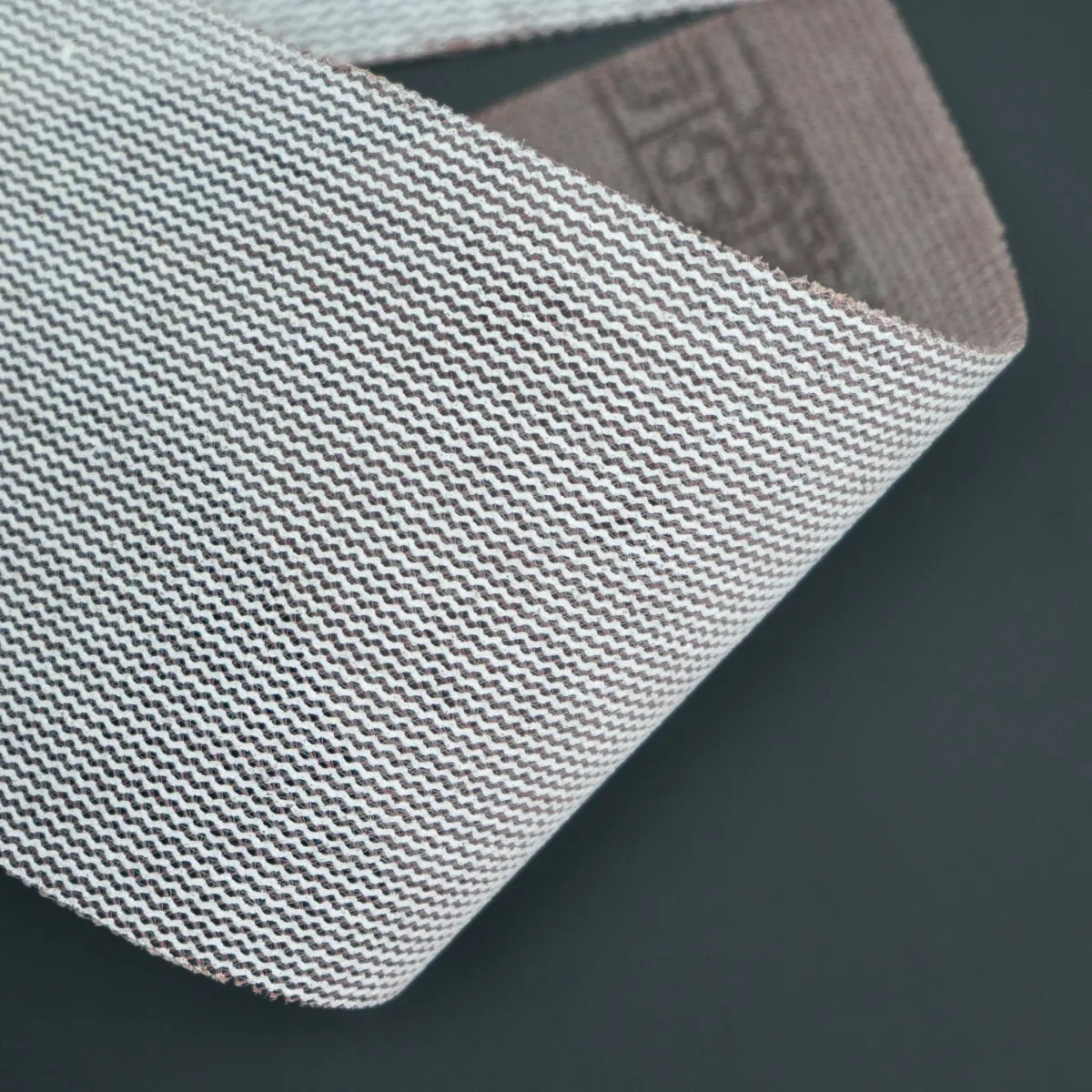 mesh_sanding_sheets_3.webp